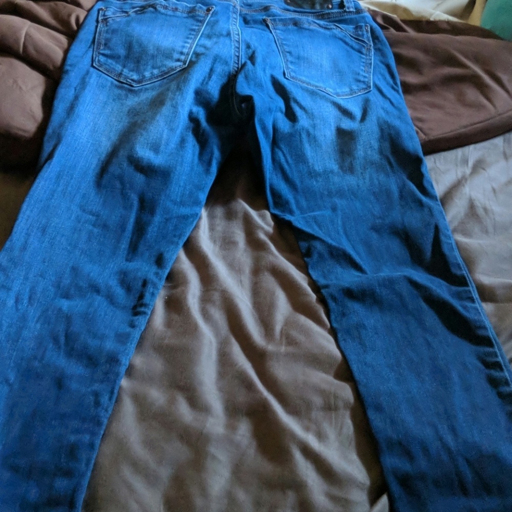 Jeans - Picture 3 of 5